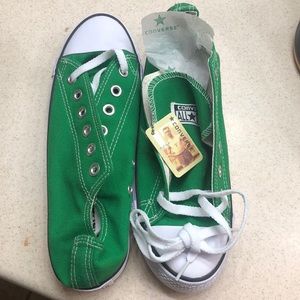 Rare Kelly green converse - never worn